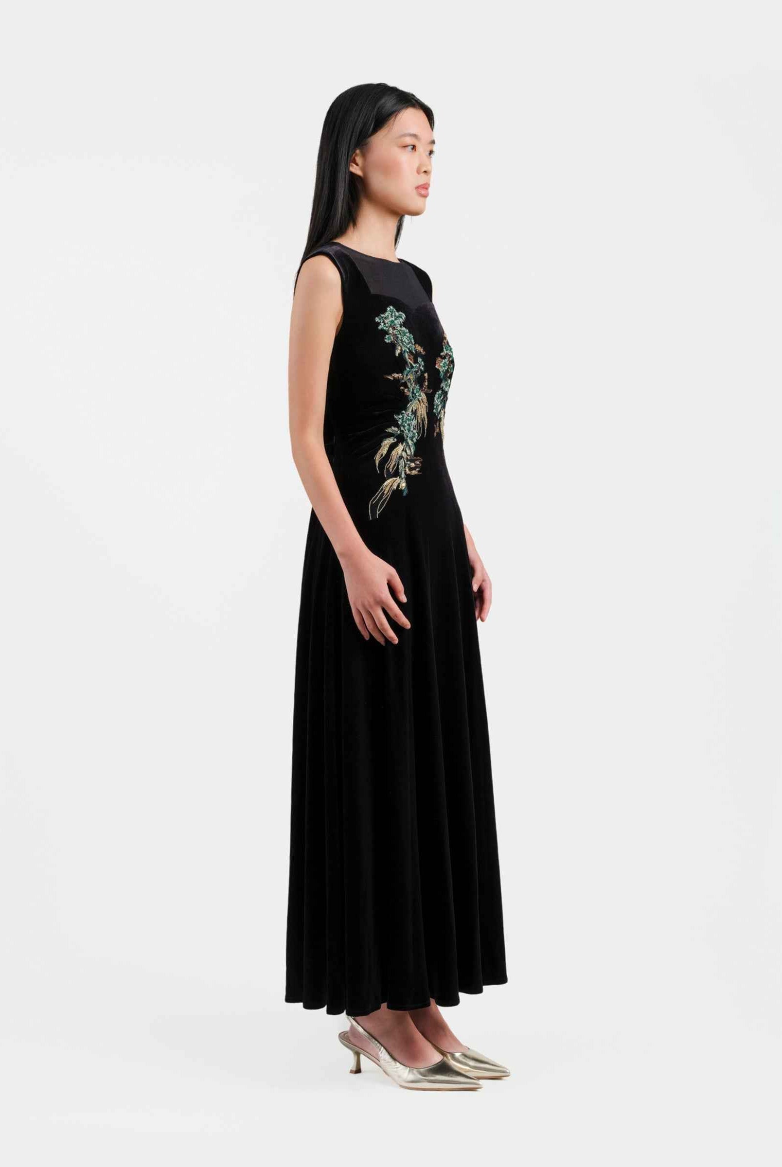 Riverscape Embroidered Cinched-Waist Dress