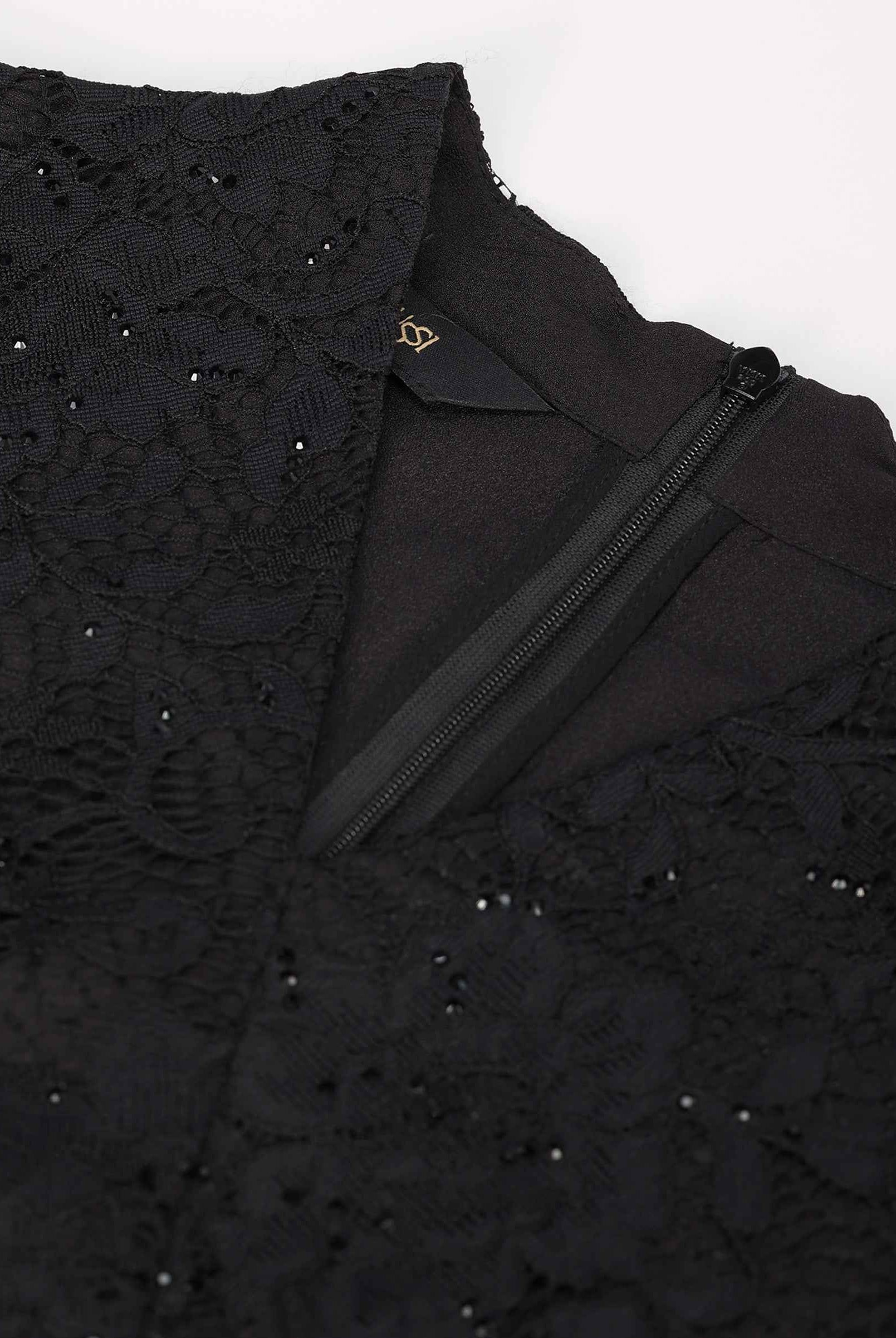 Elegant Lace Dress with Cinched Waist