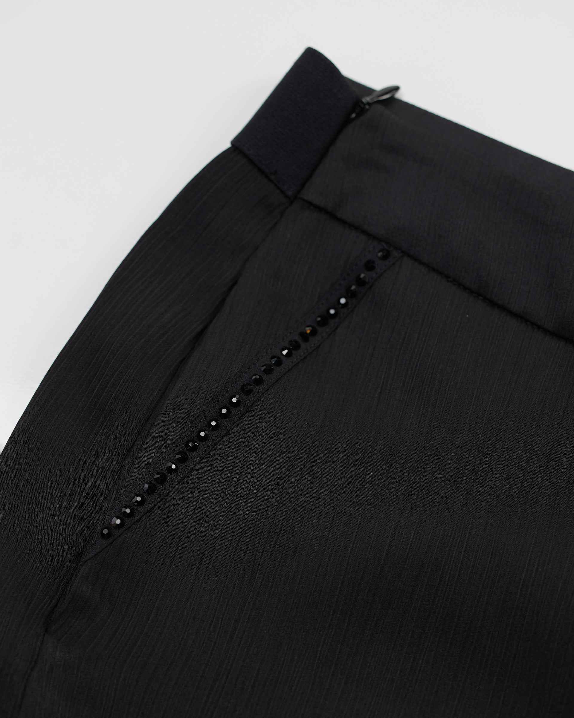 Slimming Black Wide-Leg Pants
