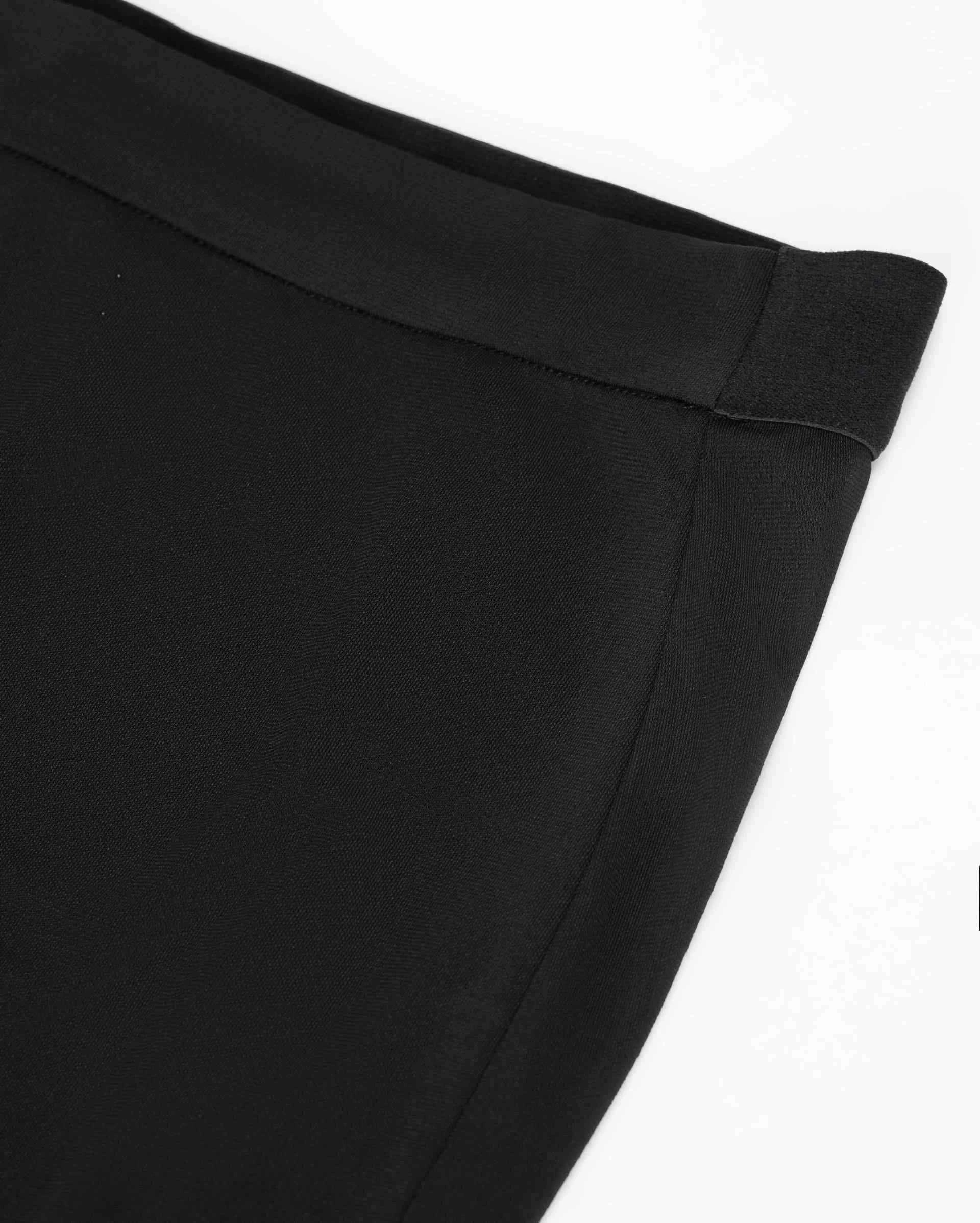 Front-Slit Straight Skirt