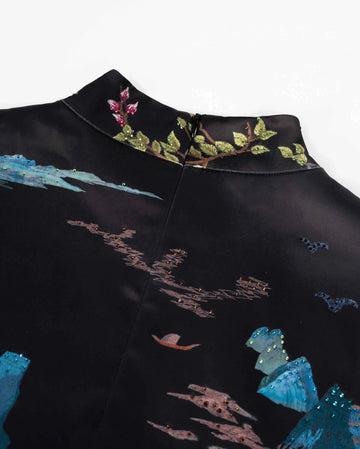 Grand-Vista Tasseled Shawl