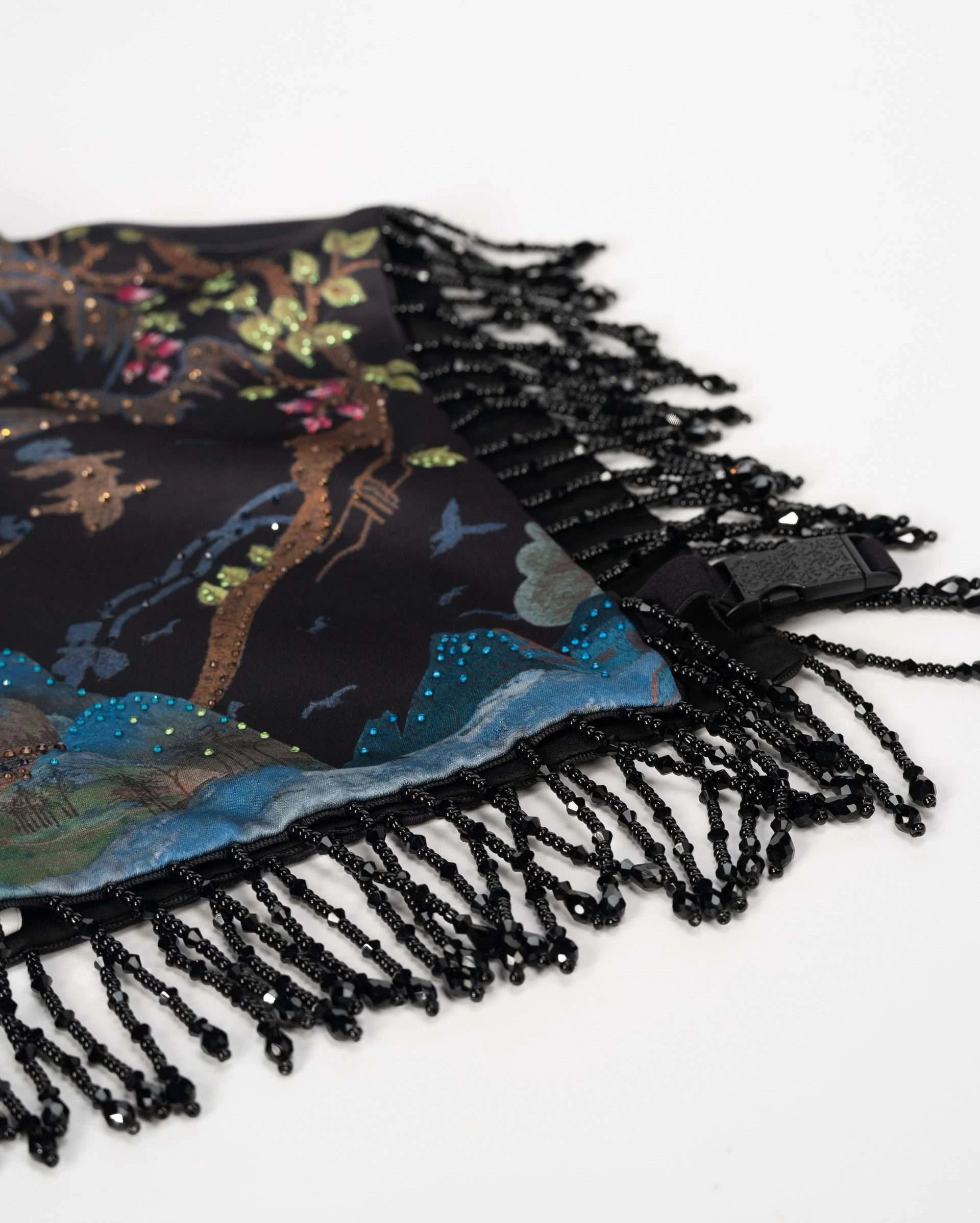 Grand-Vista Tasseled Shawl