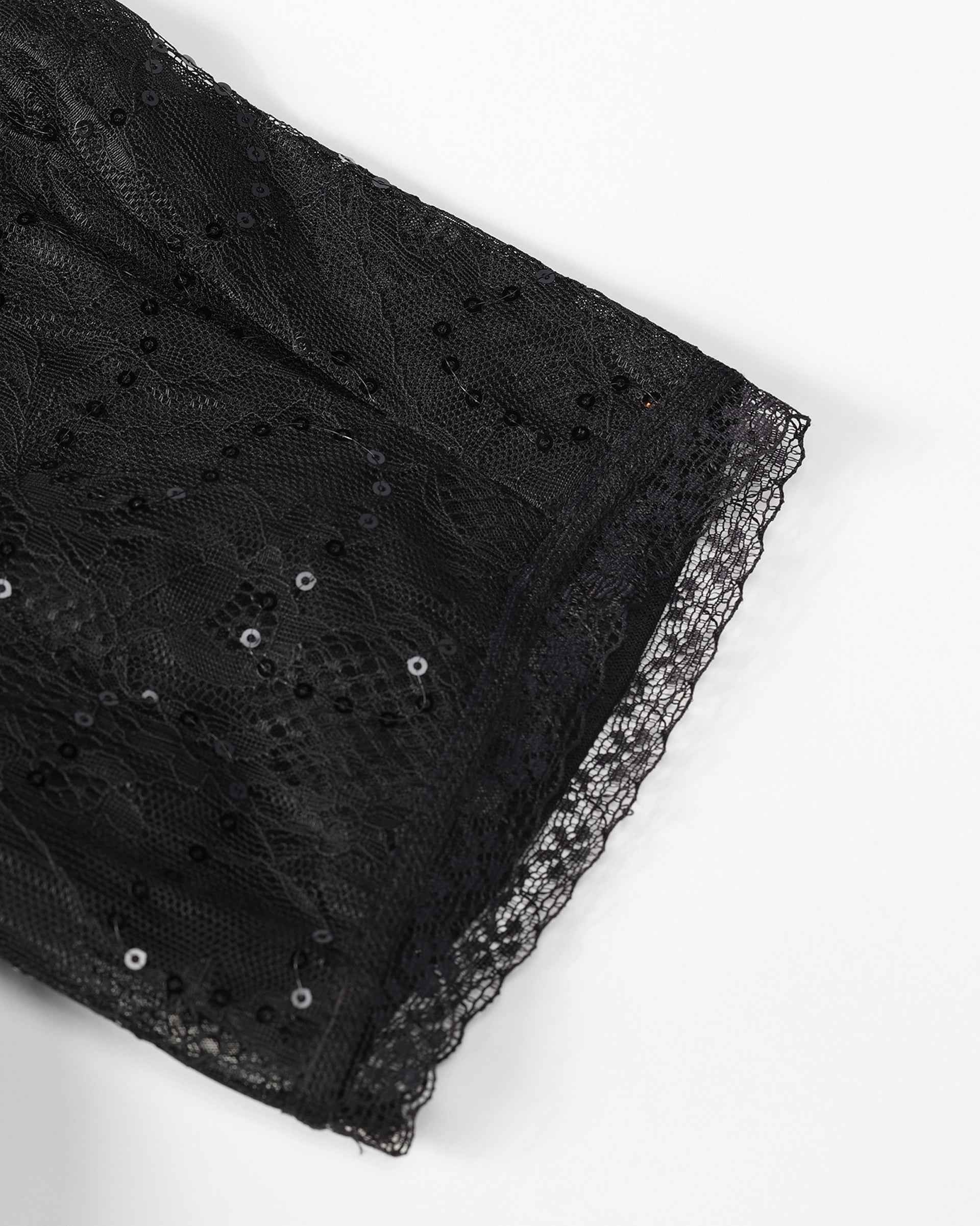 Elegant Waist-Cinching Lace Dress